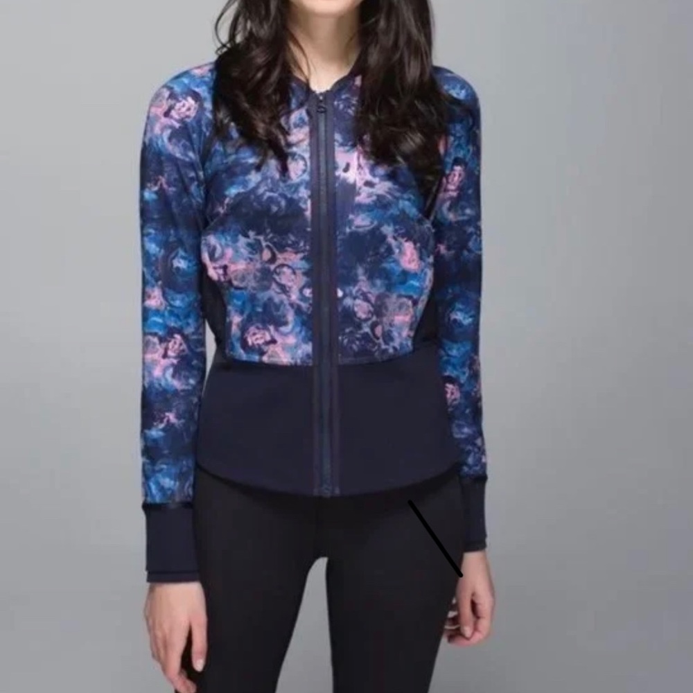 Lululemon If You're Lucky Jacket (Moody Mirage Navy) (Size 4) (Great Condition)